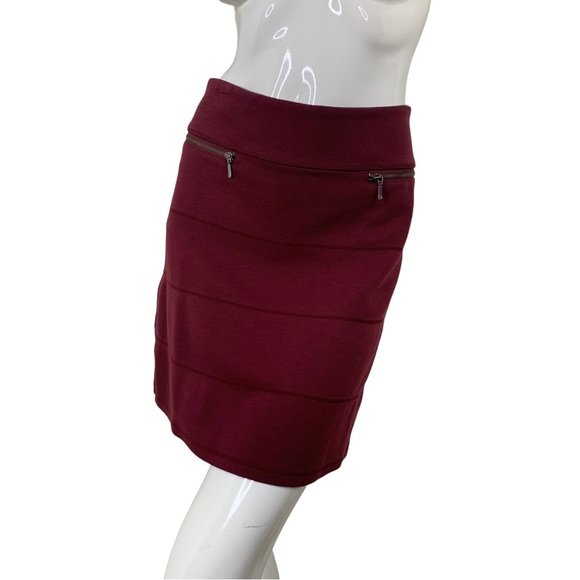 ATHLETA deep red maroon burgundy sport skirt striped solid casual stretchy sz M - Picture 12 of 17